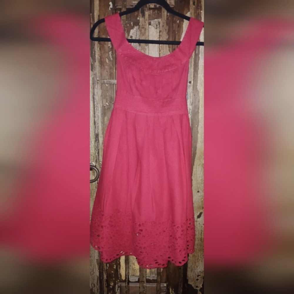 Size L BB Dakota Vibrant Red Midi Dress